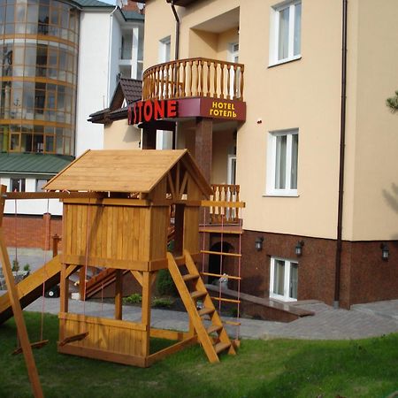 Red Stone Hotel Truskavets Exterior photo