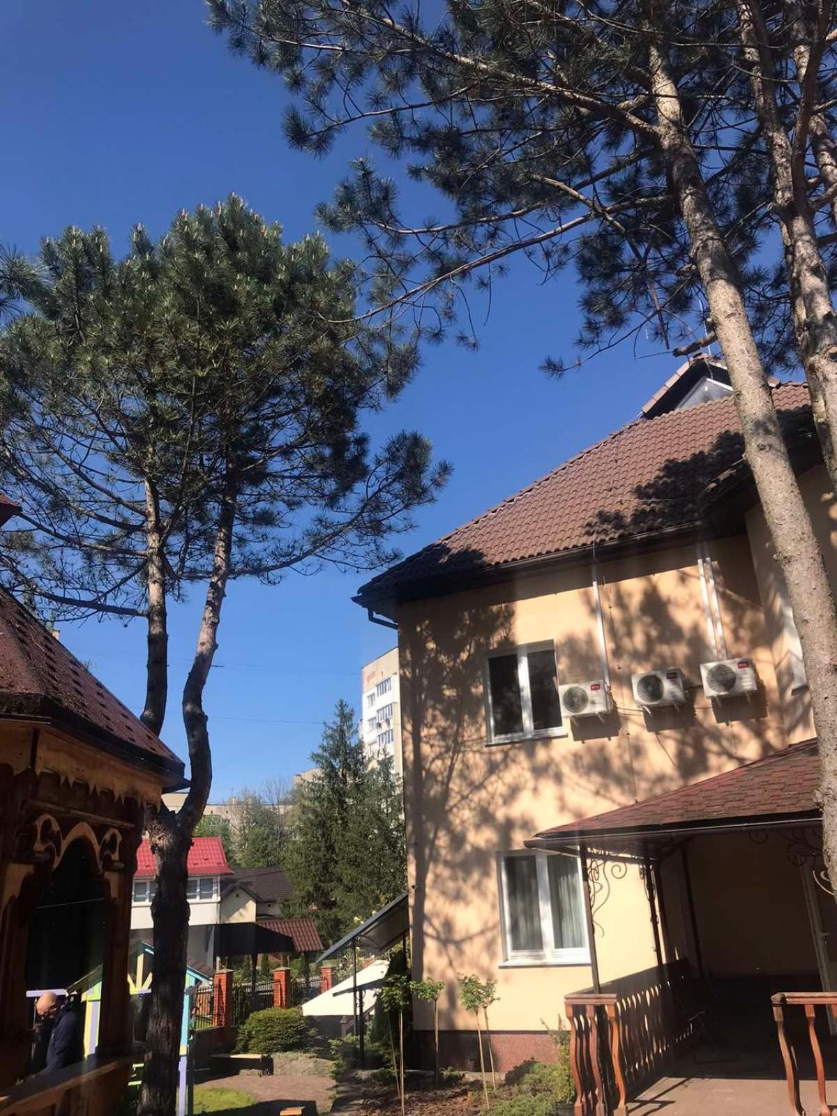 Red Stone Hotel Truskavets Exterior photo