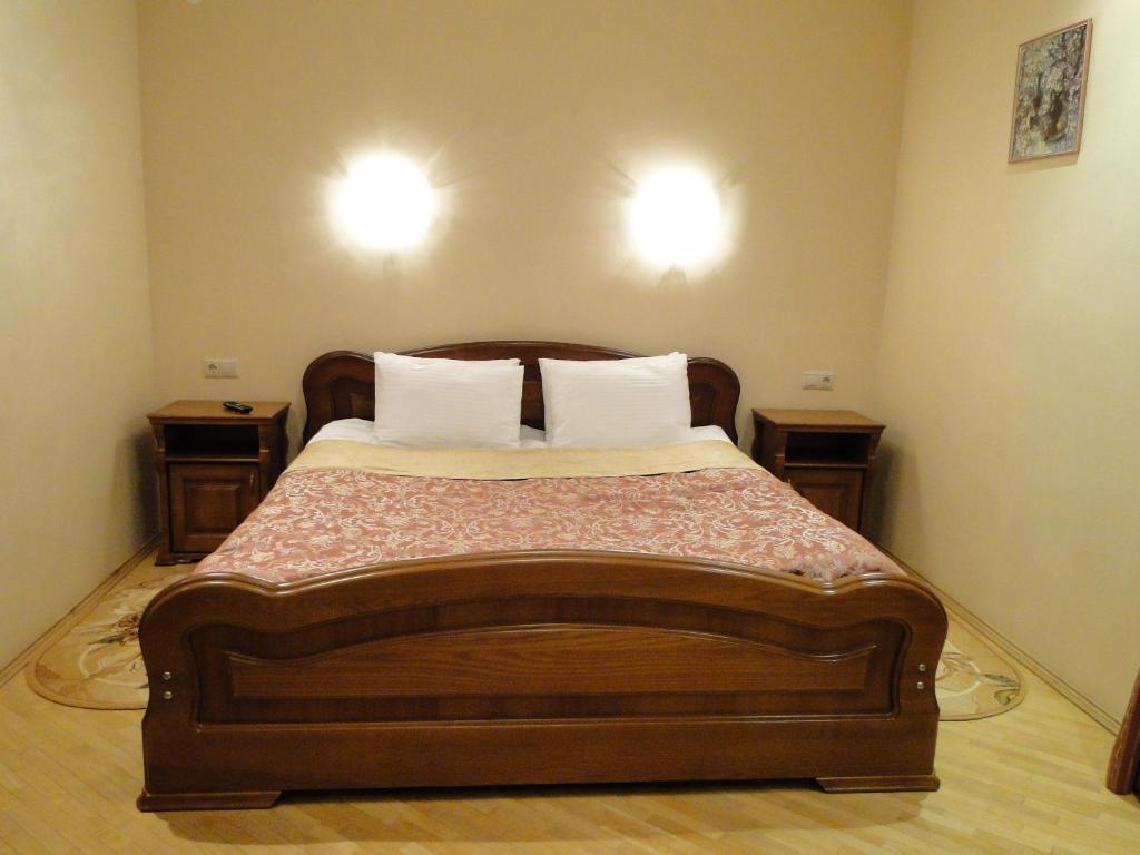 Red Stone Hotel Truskavets Room photo