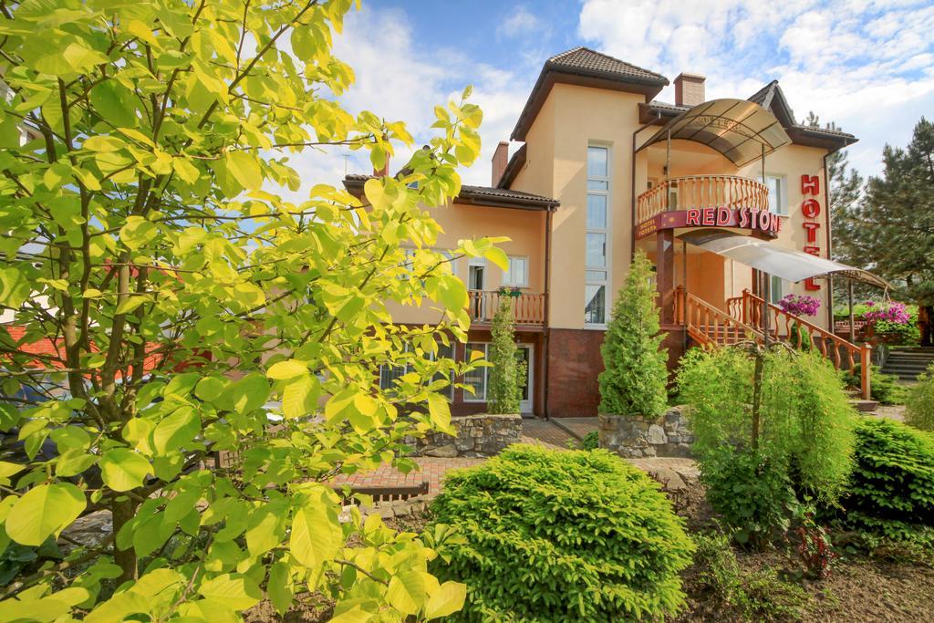 Red Stone Hotel Truskavets Exterior photo